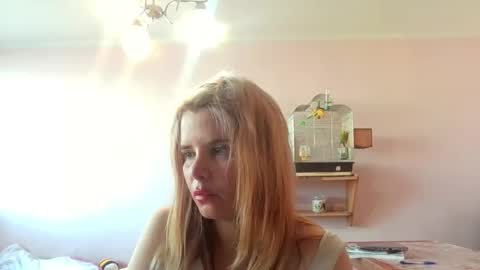 Snapshot of elenaflirt chatting on 03/21/26, 03:15 Elena online show from 03/21/26, 03:15