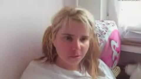 Snapshot of elenaflirt chatting on 05/06/26, 12:43 Elena online show from 05/06/26, 12:43