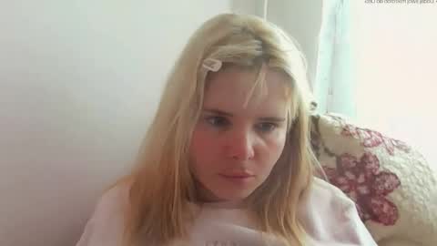 Snapshot of elenaflirt chatting on 05/11/26, 03:07 Elena online show from 05/11/26, 03:07