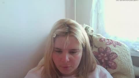 Snapshot of elenaflirt chatting on 05/11/26, 04:04 Elena online show from 05/11/26, 04:04