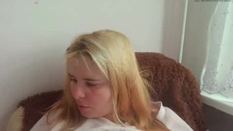 Snapshot of elenaflirt chatting on 05/18/26, 03:07 Elena online show from 05/18/26, 03:07