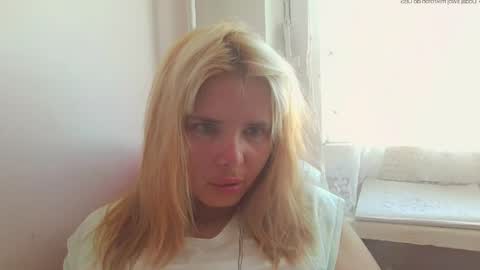 Snapshot of elenaflirt chatting on 05/23/26, 01:37 Elena online show from 05/23/26, 01:37