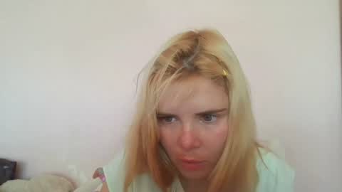 Snapshot of elenaflirt chatting on 06/27/26, 08:08 Elena online show from 06/27/26, 08:08