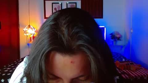 Elenna online show from 05/24/26, 01:49