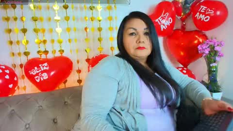 elenna_boobs_ online show from 09/09/25, 06:46