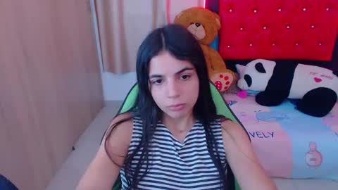 Snapshot of elenna_hotx chatting on 02/02/25, 05:48 agnes online show from 02/02/25, 05:48