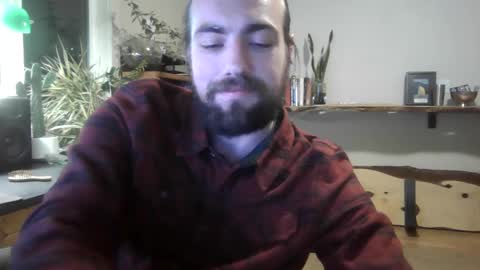 fox online show from 02/08/25, 05:40