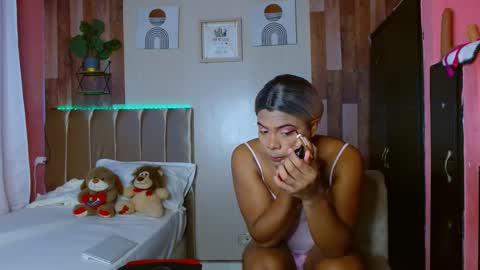 eletrabrowns online show from 10/14/25, 12:50