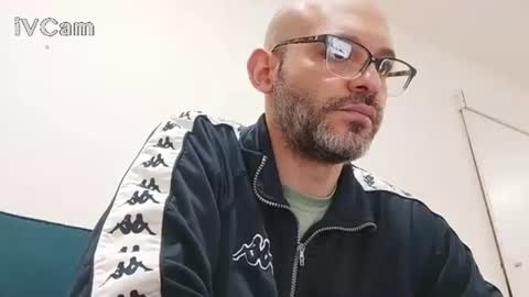 Snapshot of elgrande85 chatting on 12/31/24, 02:03 elgrande85 online show from 12/31/24, 02:03