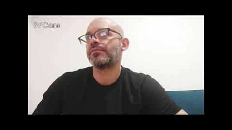 Snapshot of elgrande85 chatting on 02/10/25, 09:15 elgrande85 online show from 02/10/25, 09:15