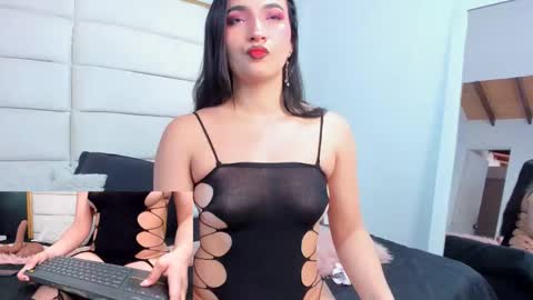 Snapshot of eli_duran chatting on 11/27/25, 12:40 Eli online show from 11/27/25, 12:40