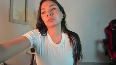 Elizabeth online show from 01/08/25, 11:19