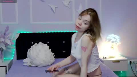 Snapshot of eli_luv chatting on 03/06/26, 02:41 Eli online show from 03/06/26, 02:41