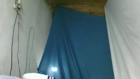 Snapshot of elia011 chatting on 03/12/26, 08:53 elia011 online show from 03/12/26, 08:53