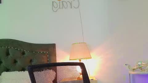 Elian online show from 04/30/26, 04:46