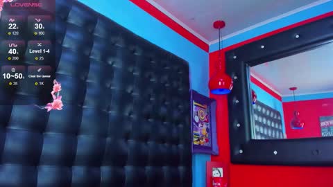 ---Elian--- online show from 10/10/25, 05:12