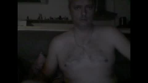 Snapshot of eliassxxx chatting on 10/02/25, 11:12 eliassxxx online show from 10/02/25, 11:12