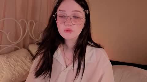 Ellie online show from 10/25/25, 05:26