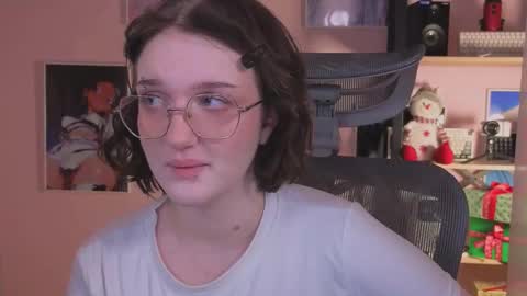 Ellie online show from 11/27/25, 05:20