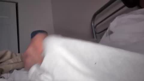 Snapshot of eliexavier123456789 chatting on 01/11/26, 12:43 eliexavier123456789 online show from 01/11/26, 12:43