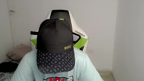 Snapshot of elii_797 chatting on 03/11/25, 05:35 bby-santy online show from 03/11/25, 05:35