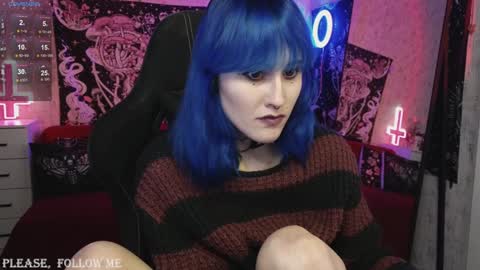 Snapshot of elika_kay chatting on 01/02/25, 01:27 MORE ME online show from 01/02/25, 01:27