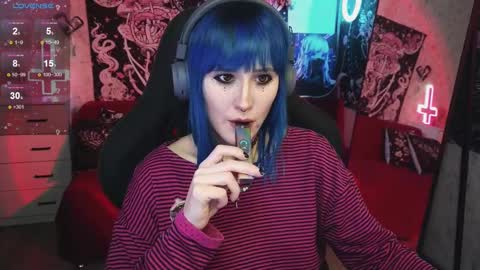 Snapshot of elika_kay chatting on 03/06/25, 09:42 MORE ME online show from 03/06/25, 09:42