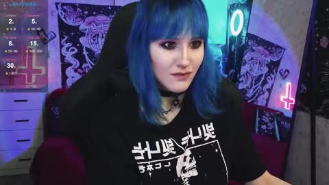 Snapshot of elika_kay chatting on 03/07/25, 09:27 MORE ME online show from 03/07/25, 09:27