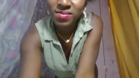elina981 online show from 05/03/26, 08:53