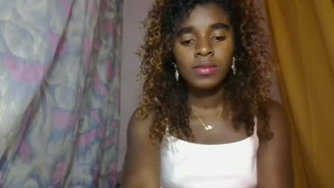 Snapshot of elina981 chatting on 05/06/26, 10:53 elina981 online show from 05/06/26, 10:53