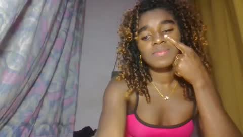 Snapshot of elina981 chatting on 05/08/26, 10:15 elina981 online show from 05/08/26, 10:15
