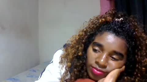 Snapshot of elina981 chatting on 05/18/26, 08:03 elina981 online show from 05/18/26, 08:03