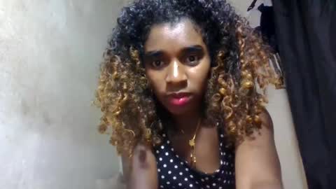 Snapshot of elina981 chatting on 06/02/26, 10:23 elina981 online show from 06/02/26, 10:23
