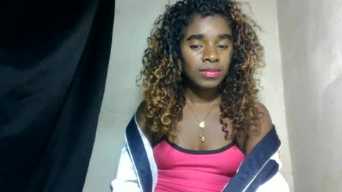 Snapshot of elina981 chatting on 06/11/26, 06:50 elina981 online show from 06/11/26, 06:50