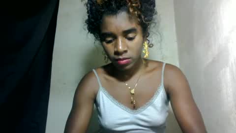 Snapshot of elina981 chatting on 06/13/26, 07:17 elina981 online show from 06/13/26, 07:17