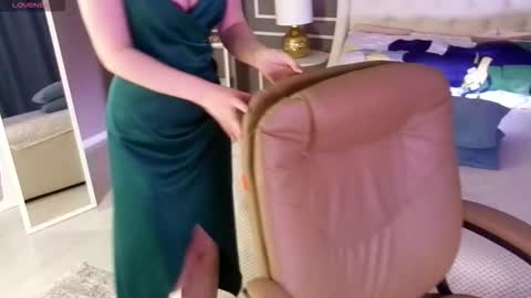 Snapshot of elina_nortas chatting on 10/03/25, 01:35 Elina online show from 10/03/25, 01:35