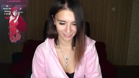 Snapshot of elina_posh chatting on 09/25/25, 03:05 Liza online show from 09/25/25, 03:05