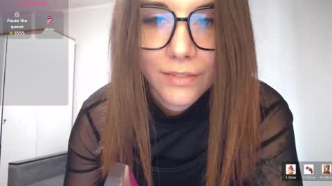 Snapshot of elina_posh chatting on 02/21/26, 11:22 Liza online show from 02/21/26, 11:22