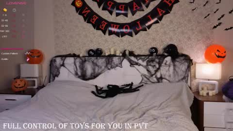 Elina online show from 10/27/25, 01:31