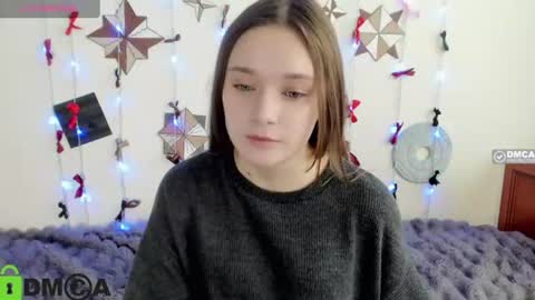 elina_x online show from 06/15/26, 01:13