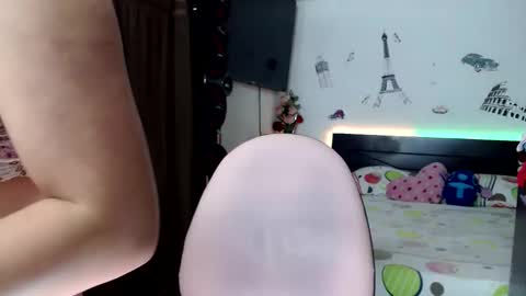 Elina  online show from 03/07/25, 03:07