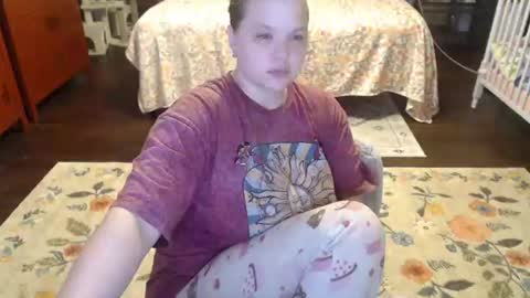 Snapshot of elinah_hanile chatting on 06/19/26, 02:05 Elinah online show from 06/19/26, 02:05
