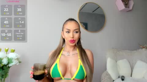 Elina online show from 05/07/26, 06:41