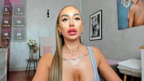 Elina online show from 06/29/26, 06:19