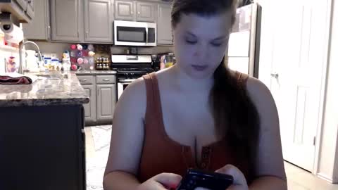 ElinaReign   online show from 06/06/26, 04:06