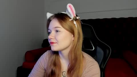Snapshot of elinavale chatting on 04/20/26, 05:10 elinavale online show from 04/20/26, 05:10