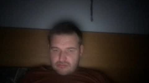 Snapshot of eliot26 chatting on 12/04/24, 10:08 e26 online show from 12/04/24, 10:08