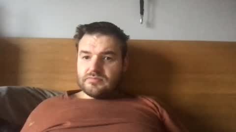 Snapshot of eliot26 chatting on 12/29/24, 11:07 e26 online show from 12/29/24, 11:07