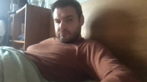 Snapshot of eliot26 chatting on 01/01/25, 01:48 e26 online show from 01/01/25, 01:48