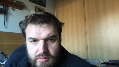 Snapshot of eliot26 chatting on 02/05/25, 02:59 e26 online show from 02/05/25, 02:59